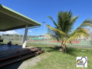 Tennis Club de Paita, terrain de tennis en beton poreux, Ville de Paita